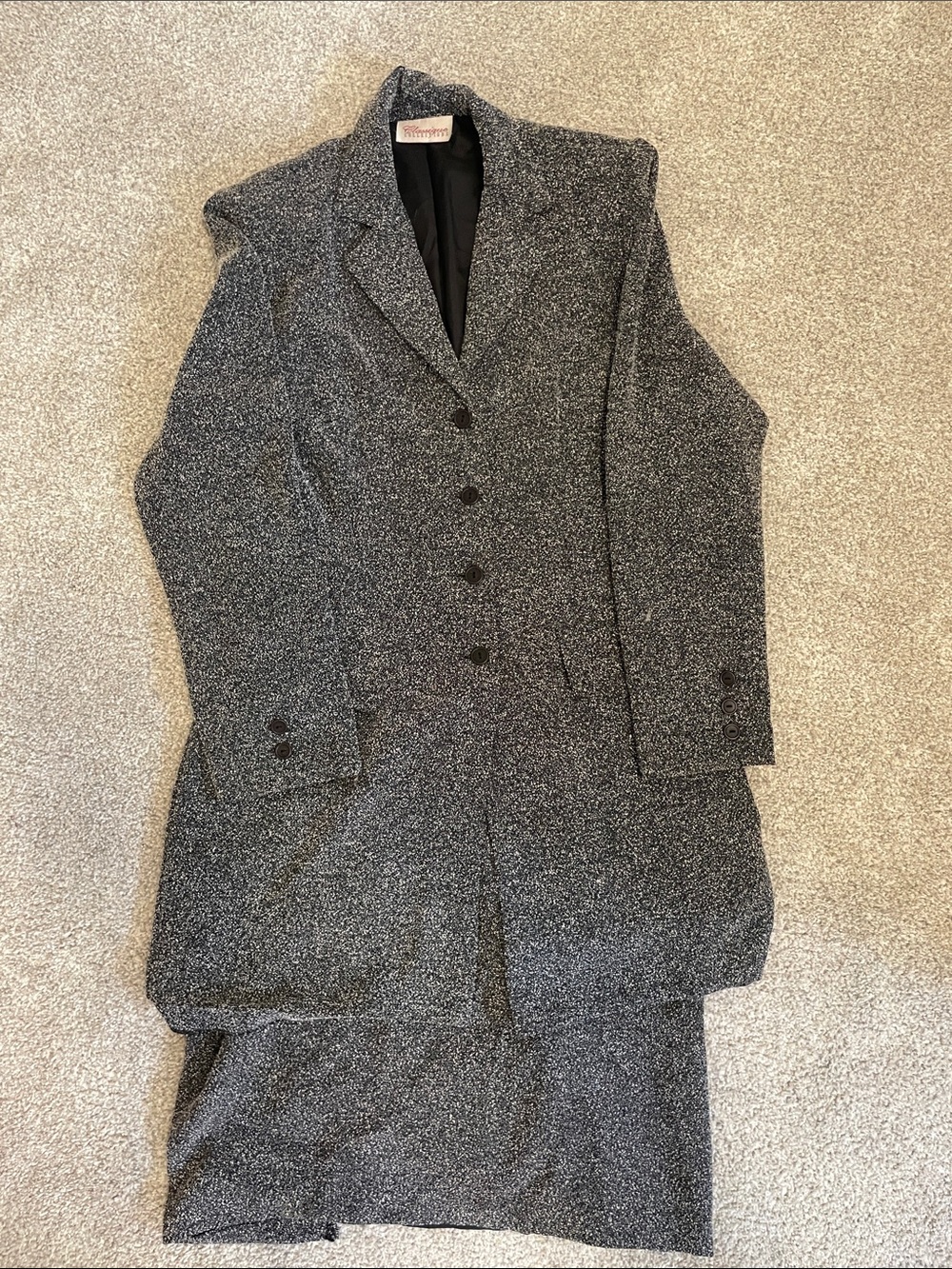 Vintage Women's Gray Tweed Skirt Suit